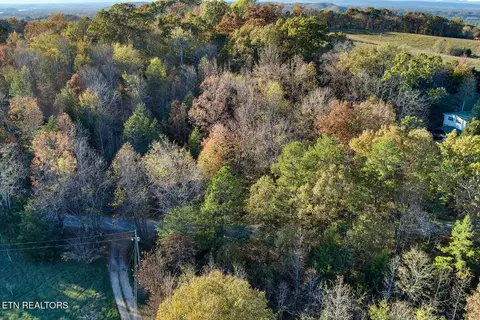 1 Morrison Rd # -2, Decatur, TN 37322