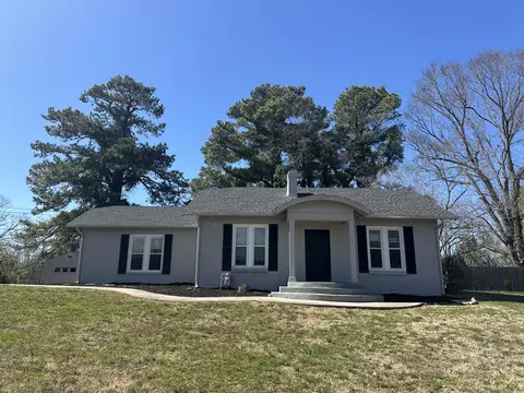 115 Oak St, Sparta, TN 38583