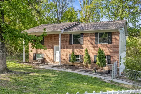 3837 Greendale Pl NE, Cleveland, TN 37323