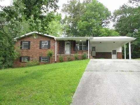 433 Apache Trl NW, Cleveland, TN 37312