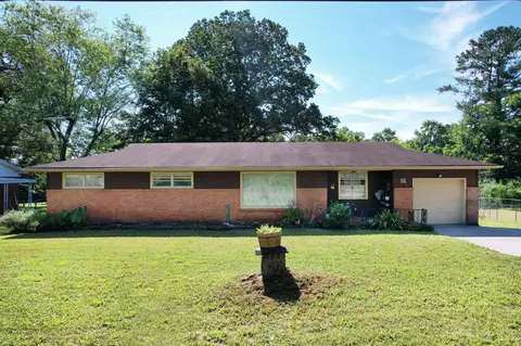 1729 Westland Dr SW, Cleveland, TN 37311