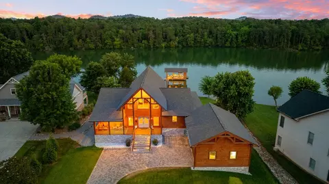 1143 Kahite Trl, Vonore, TN 37885