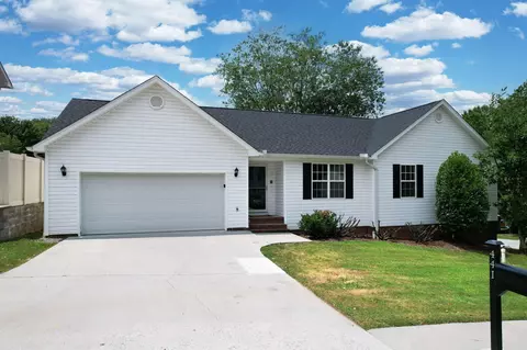 441 Barberry Dr NW, Cleveland, TN 37312