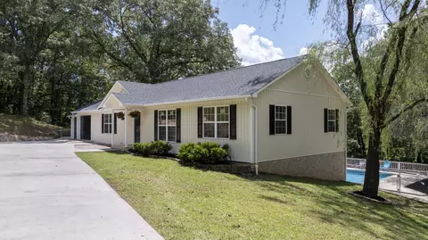 266 Pine Hill Dr, Dayton, TN 37321