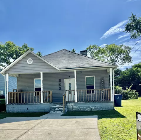 802 Indian Ave, Rossville, GA 30741