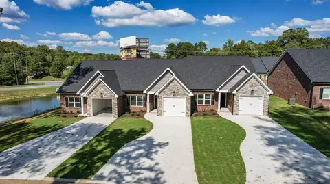1234 Parkstone Dr NW, Cleveland, TN 37312