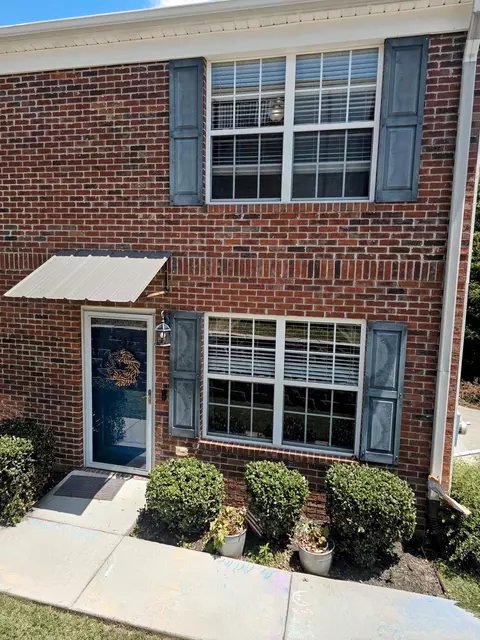 2452 Executive Park Dr NW, Cleveland, TN 37312