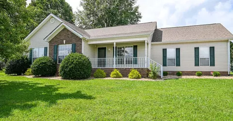 161 Fernwood Dr, Cleveland, TN 37323