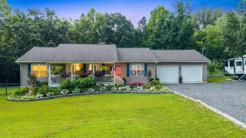 138 Ramsey Bridge Rd SE, Cleveland, TN 37323