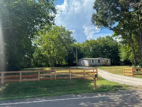 2179 Highway 11n, Niota, TN 37826