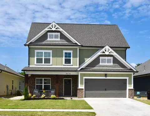 8470 Cherrybark Ln, Ooltewah, TN 37363