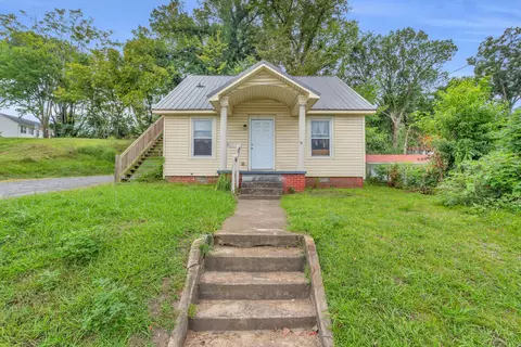 1060 Wildwood Ave SE, Cleveland, TN 37311