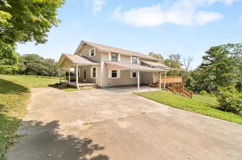 308 Riverside Dr NE, Charleston, TN 37310