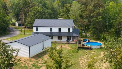 132 Hiwassee Dr, Decatur, TN 37322