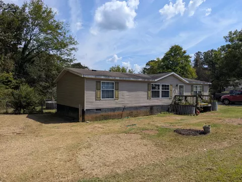 313 Burton Rd, Sweetwater, TN 37874