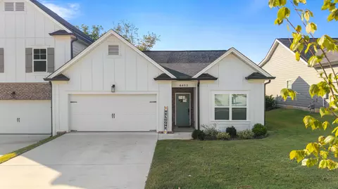 6453 Serenade Ln, Hixson, TN 37343