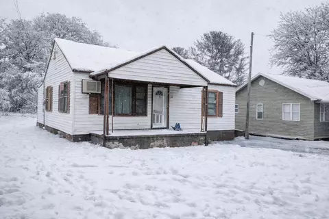 306 Warren St, Athens, TN 37303