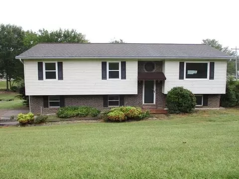 5075 Sparrows Point Dr NE, Cleveland, TN 37312