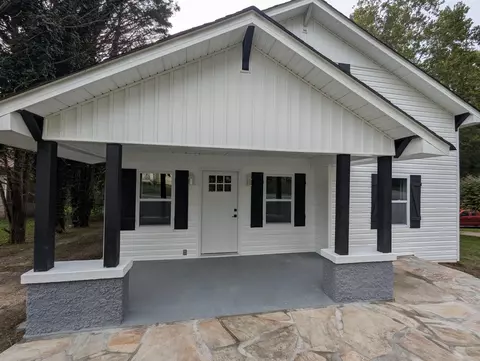 475 Old Graysville Rd, Dayton, TN 37321