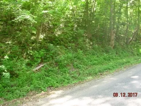 179 County Rd, Athens, TN 37303