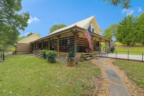 2340 Red Cloud Rd, Ten Mile, TN 37880