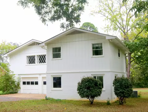 912 Fairmont Ave NW, Cleveland, TN 37311