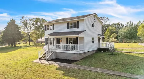 9709 Lovell Rd, Soddy Daisy, TN 37379