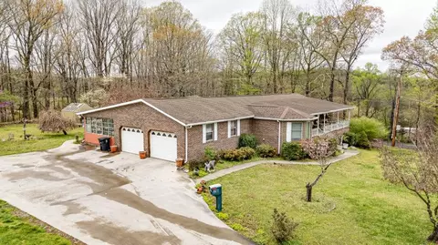 966 Rocky Mount Rd, Athens, TN 37303