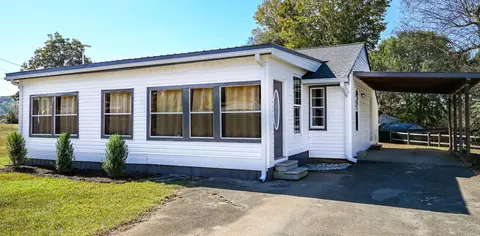 131 Sherwood Ave, Calhoun, TN 37309