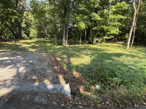 118 Sunset Ave, Englewood, TN 37329
