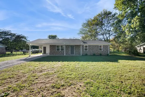 4696 Cranmore Cove Rd, Dayton, TN 37321