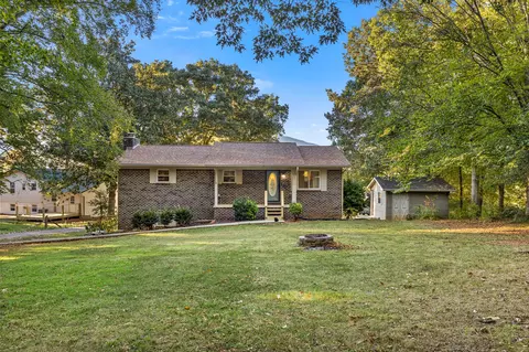 194 Woodbine Dr, Benton, TN 37307
