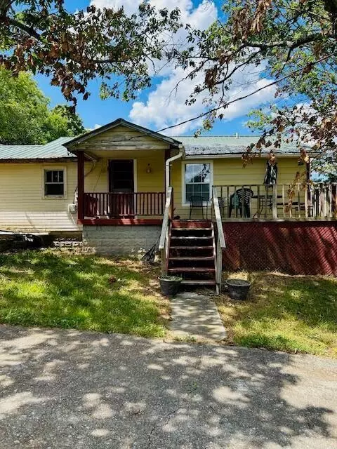 732 Hooper Rd, Ringgold, GA 30736