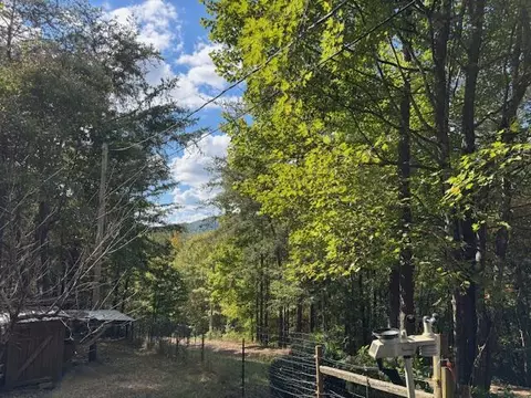 335 Taylor Rd, Turtletown, TN 37391