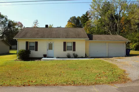 235 56th St NW, Cleveland, TN 37312