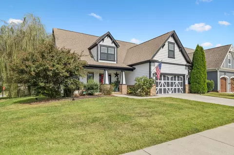 9507 Rookwood Cir, Ooltewah, TN 37363
