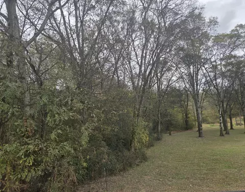 15 Sands Rd, Sweetwater, TN 37874
