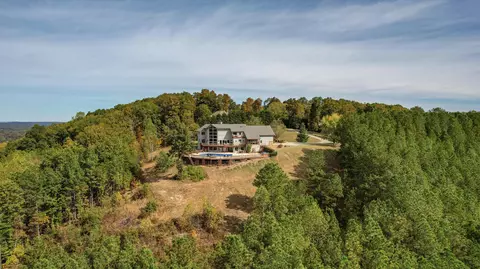 375 Mill Hamlet Rd NW, Charleston, TN 37310