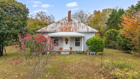 4222 Bates Pike SE, Cleveland, TN 37323