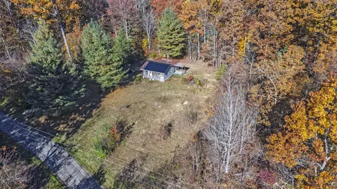 227 Evergreen Dr, Spring City, TN 37381