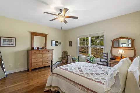 Bedroom - 156 Bob White Road Rd, Ocoee, TN 37361 photo 1 of 4