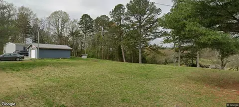118 A And A Ln, Evensville, TN 37332