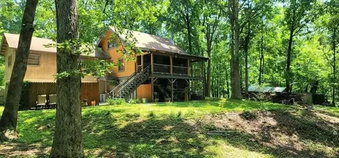 280 County Road 728, Riceville, TN 37370