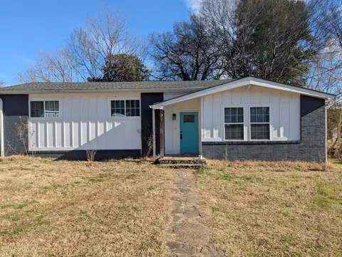 358 Illinois Ave, Dayton, TN 37321