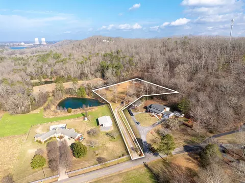 6041 Shirley Pond Rd, Harrison, TN 37341