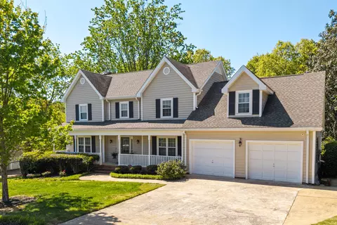 2227 Bay Pointe Dr, Hixson, TN 37343