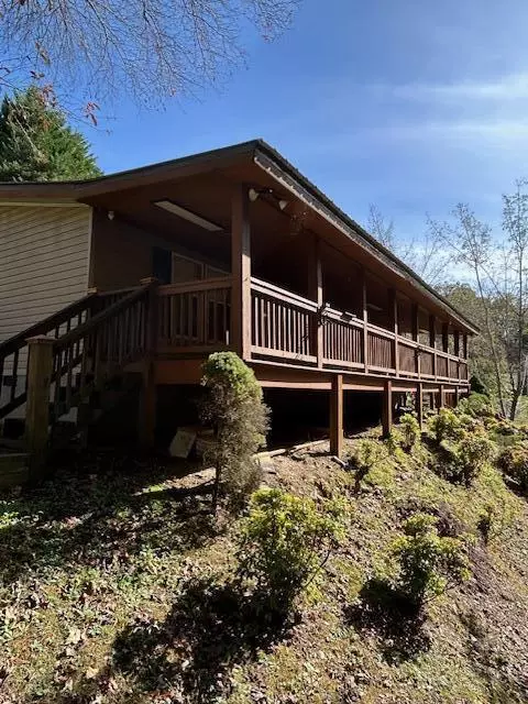 219 Womble Rd, Farner, TN 37333 photo 2