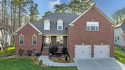 7816 Steppingstone Ln, Ooltewah, TN 37363