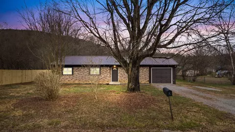 150 Harmon Rd, Graysville, TN 37338