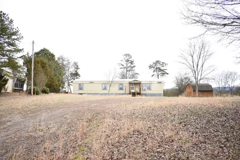 315 County Road 617, Athens, TN 37303